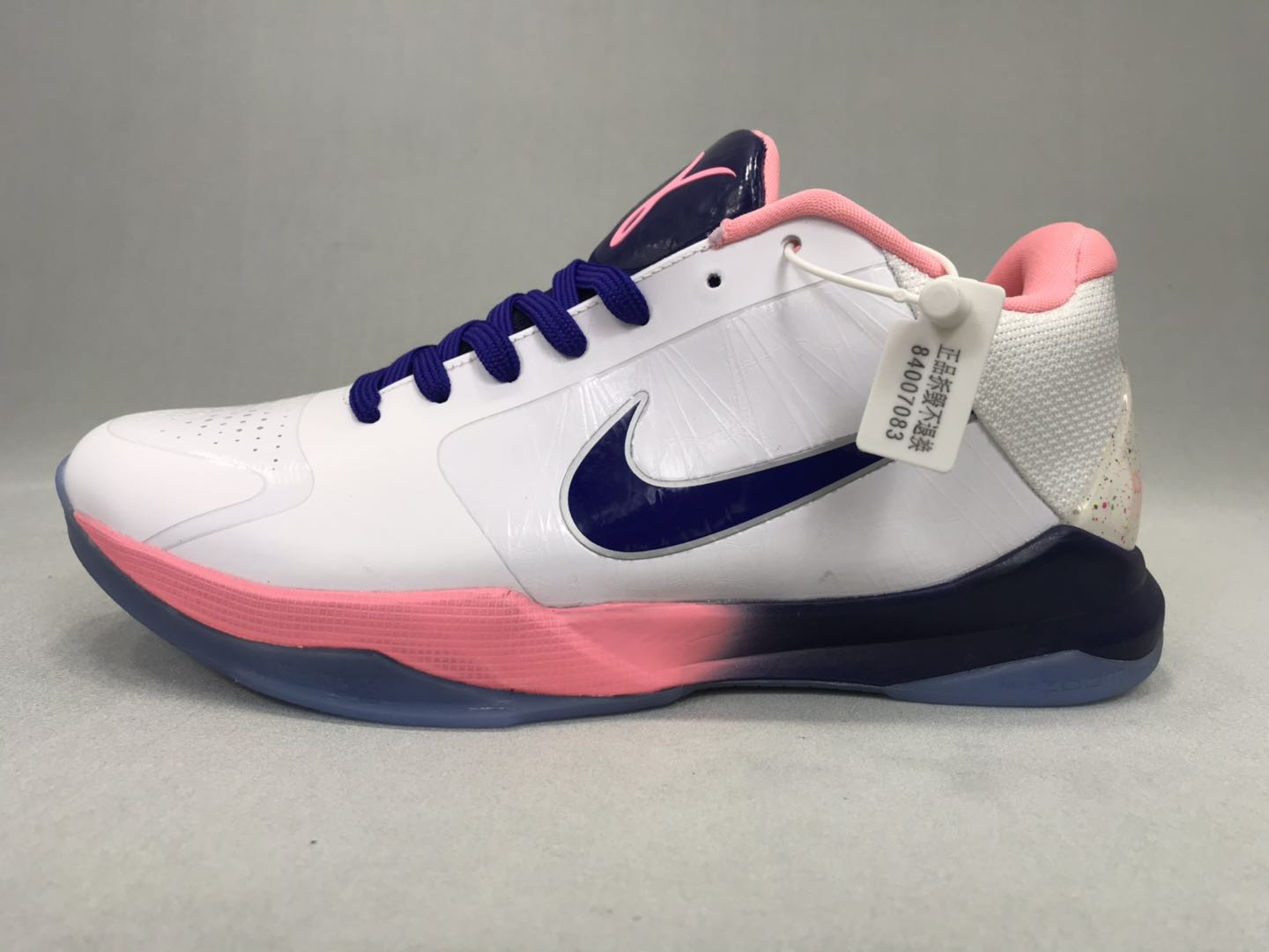 Nike Kobe 5 womens Protro Pink ribbon